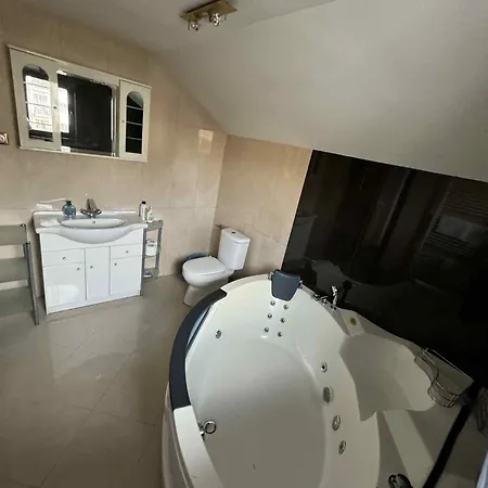 Promenada House Villa