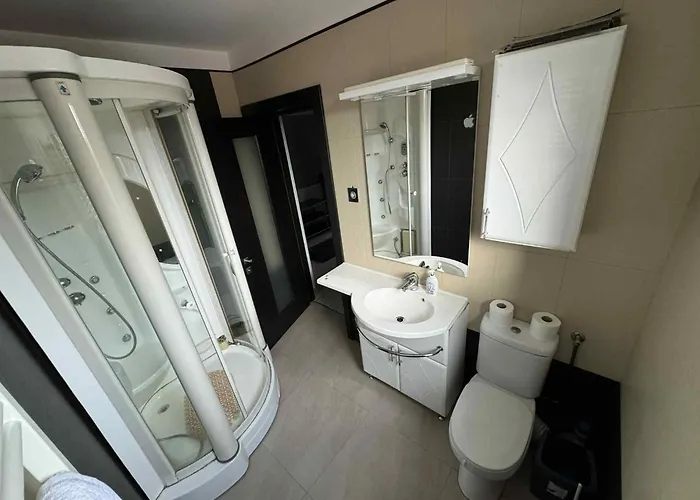 Promenada House Villa Craiova