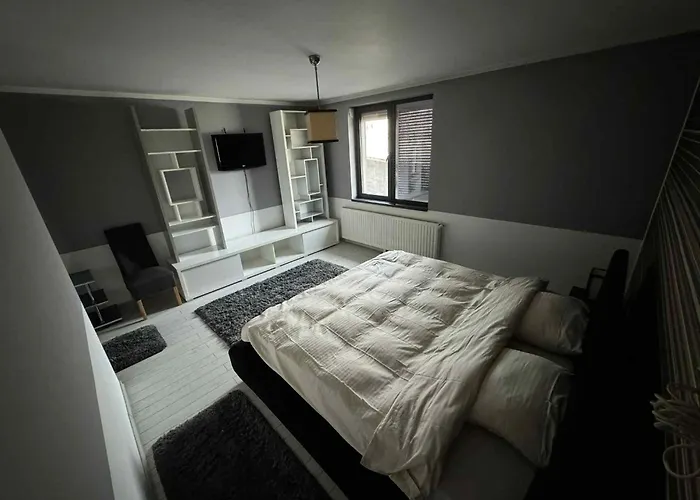 Villa Promenada House